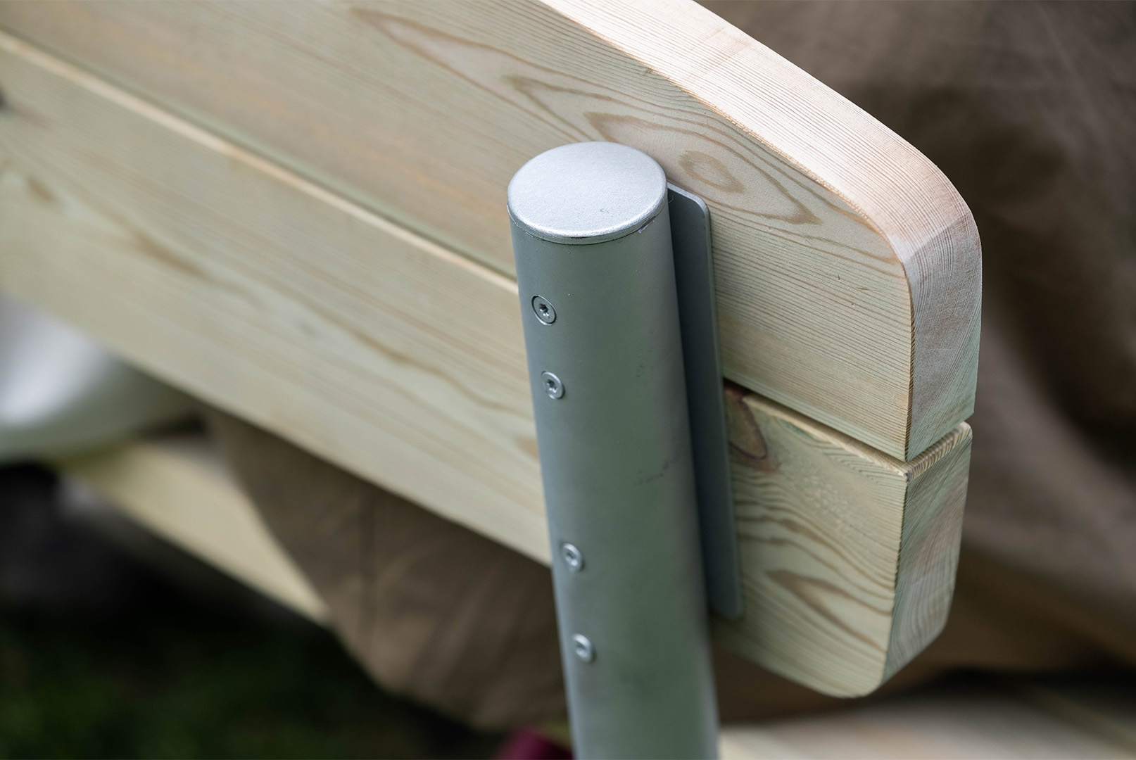 Close up of backrest joints